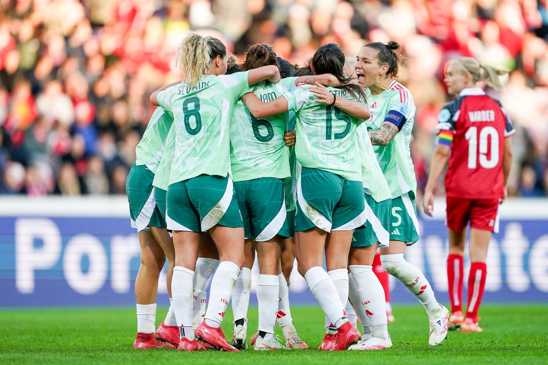 Nazionale Femminile, qualificazioni mondiali: in omaggio i biglietti per la sfida con Svezia