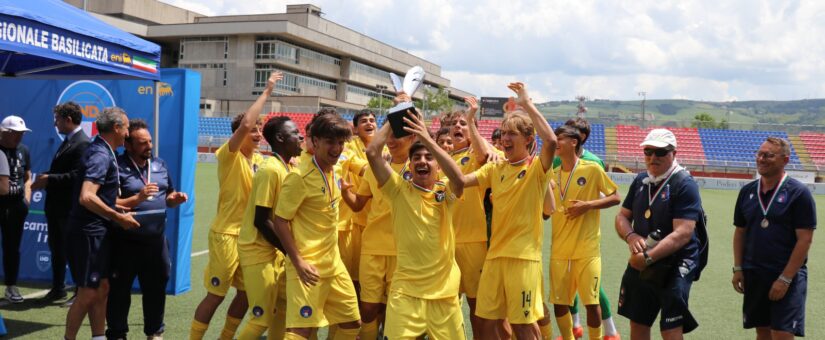 Nel segno di Piero Rinaldi: il Memorial celebra il calcio lucano tra sport, memoria e riconoscimenti