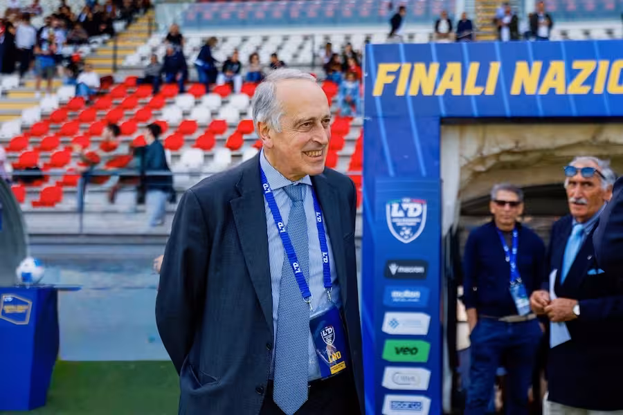 Gli auguri del Presidente LND Abete per la nuova stagione sportiva